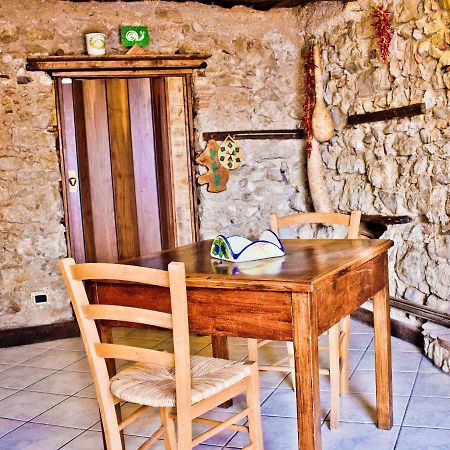 Bed and Breakfast La Chiocciola Trentinara Exterior foto